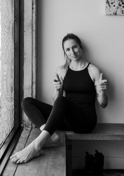 Chloe with finger guns